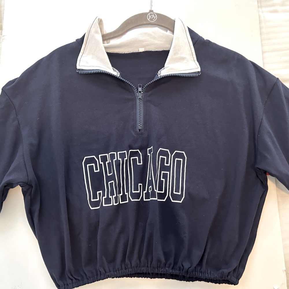 Chicago quarter zip tee